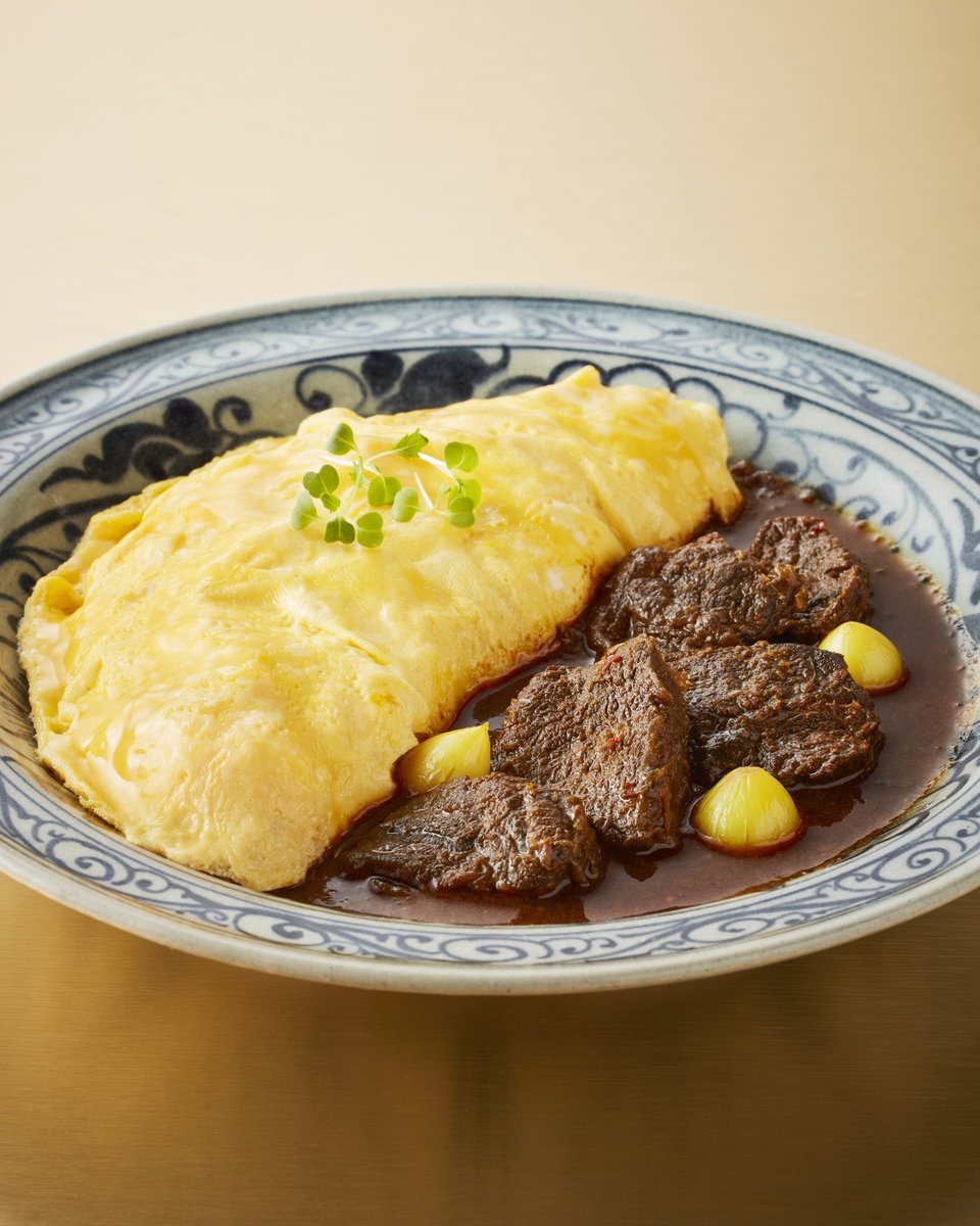 ฮังเลเนื้อแก้มวัวโพนยางคำ ข้าวไข่ข้น (Hung Lae Rice, Beef Cheek)